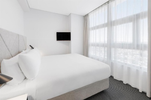 Meriton Suites Zetland image 22